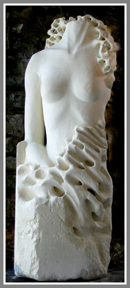 Luci Coles Niobe in her youth stone sculpture